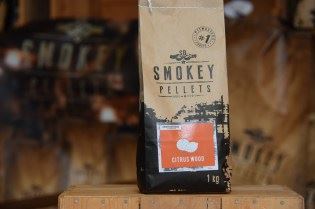 smokey-bandit-1kg-citrus-wood-pellets
